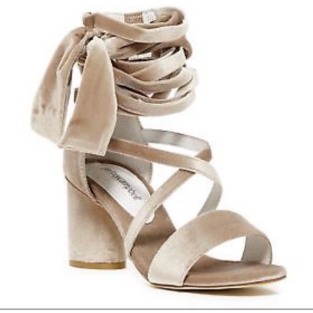 Jeffrey Campbell Faustino Sandal